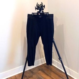 Maurices Size 2 Black with 3/4 Elastic Waist Dressy Leggings.